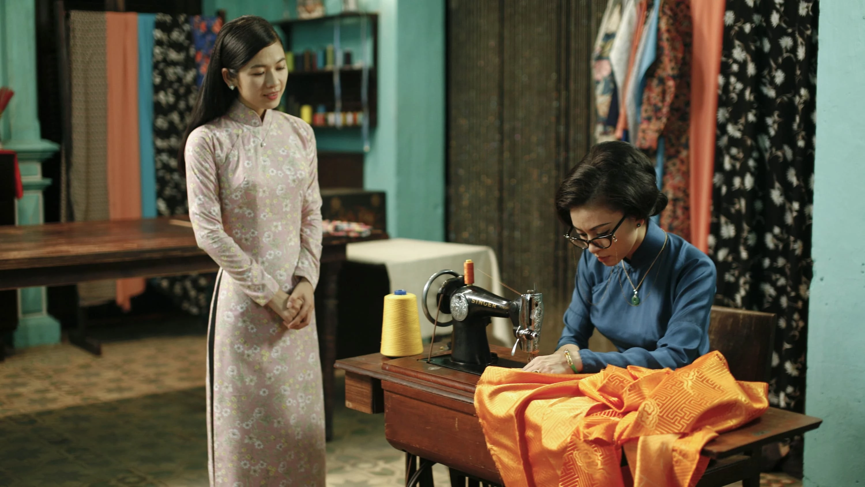 Cô Ba Sài Gòn - The tailor