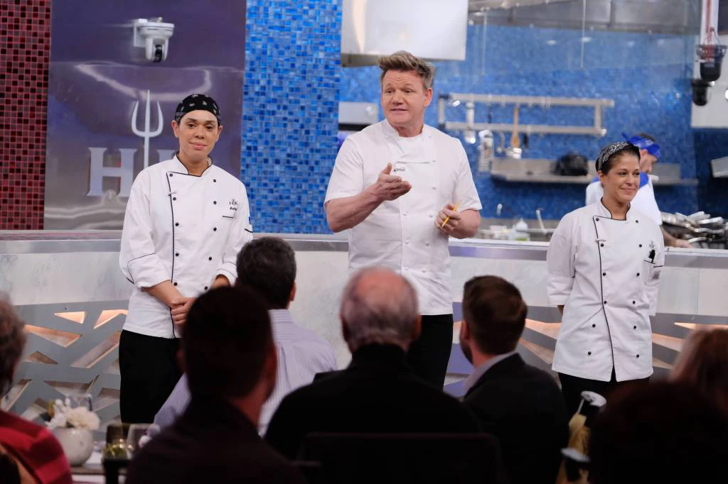 Nhà bếp địa ngục (Phần 18) - Hell's Kitchen (Season 18)