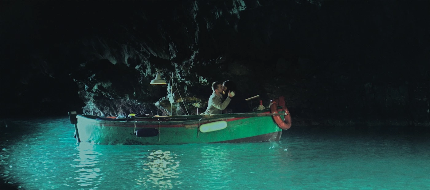 Tình Yêu Quái Dị - Spring